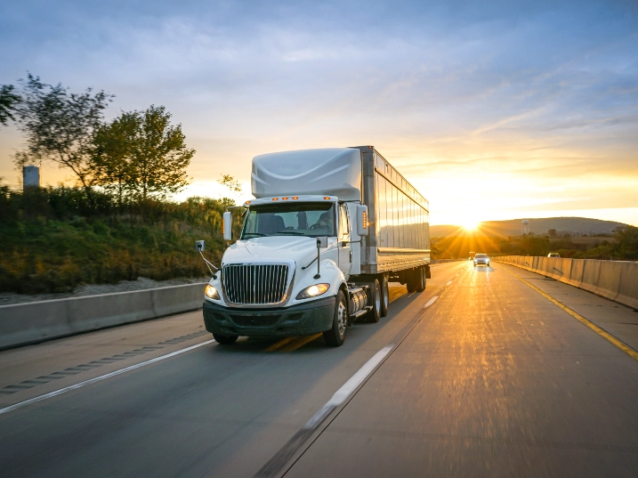 Enclosed-Transport-Shipping-Vehicles